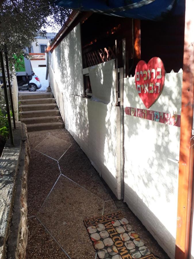 Happiness Zimmer צימר האושר - גם לציבור הדתי Nahariya Exterior foto