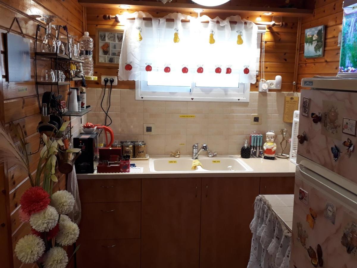Happiness Zimmer צימר האושר - גם לציבור הדתי Nahariya Exterior foto